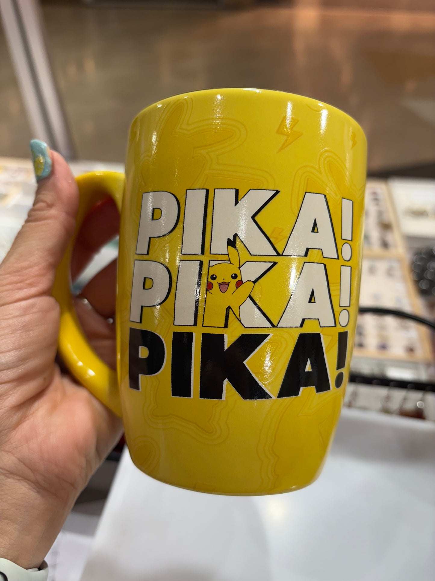 Tazza Pokemon gialla