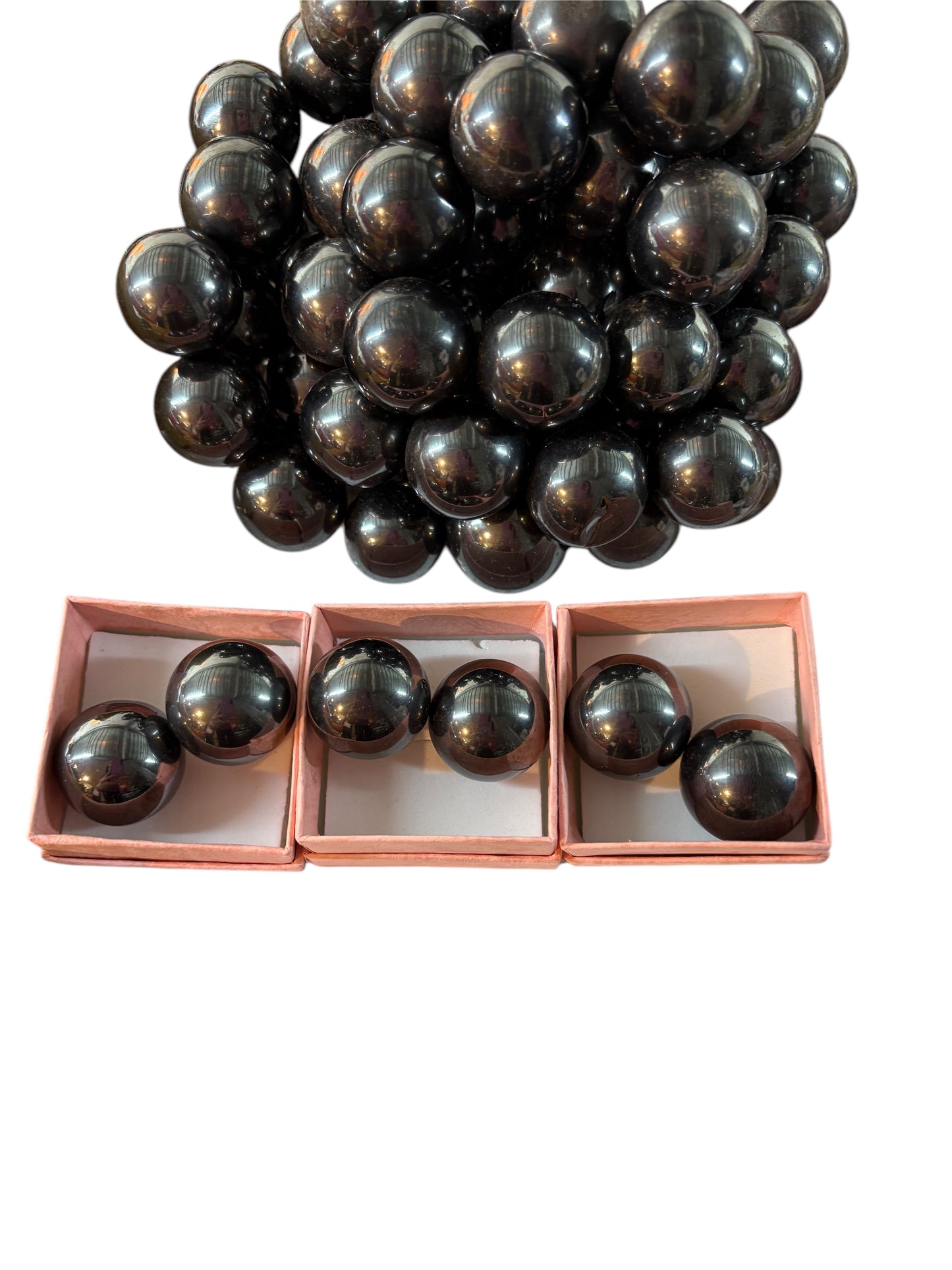 Ematite magnetica a sfera