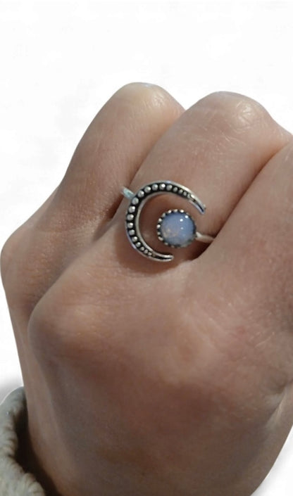 Anello con la Luna piccola regolabile