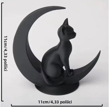 Gatto nero sulla luna