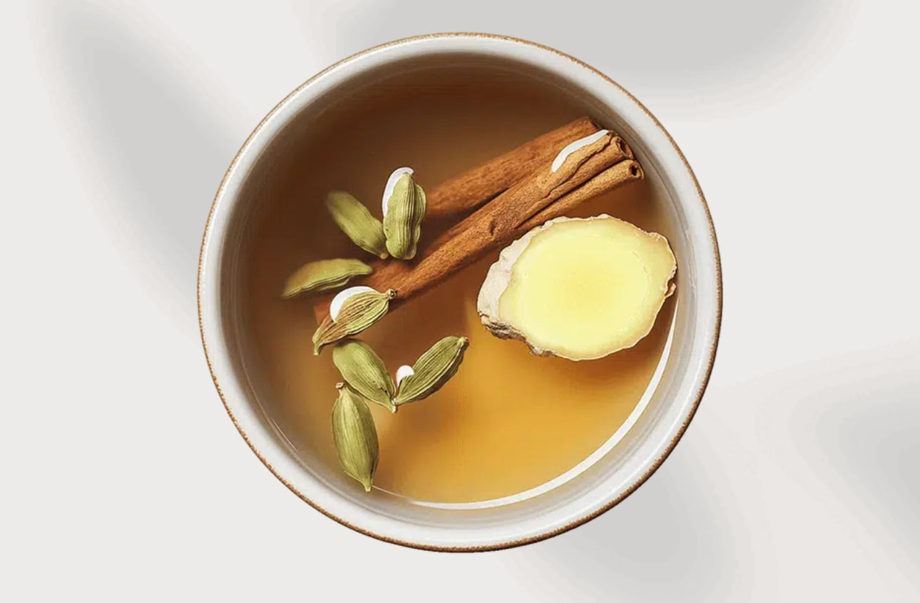 YOGI TEA Classic (INFUSO AYURVEDICO DI SPEZIE CON
CANNELLA, CARDAMOMO, ZENZERO)
