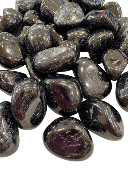 Tormalina nera burattata