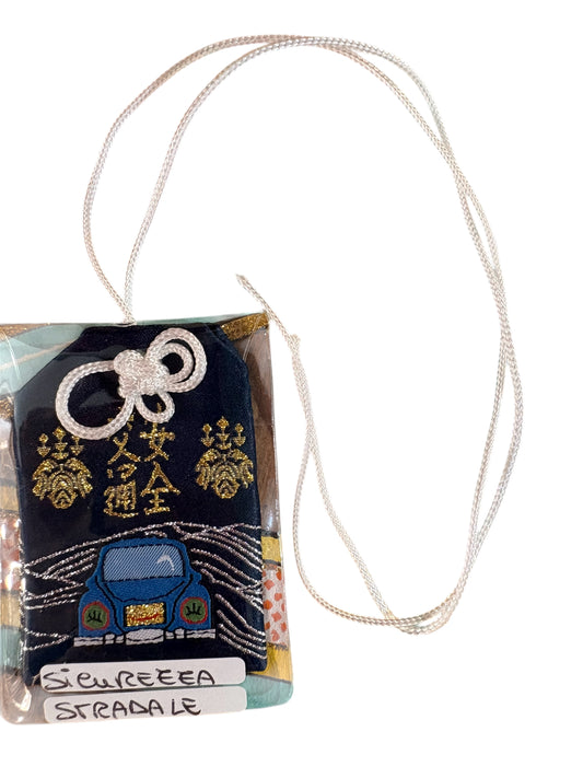 Omamori rosso “SICUREZZA STRADALE”
